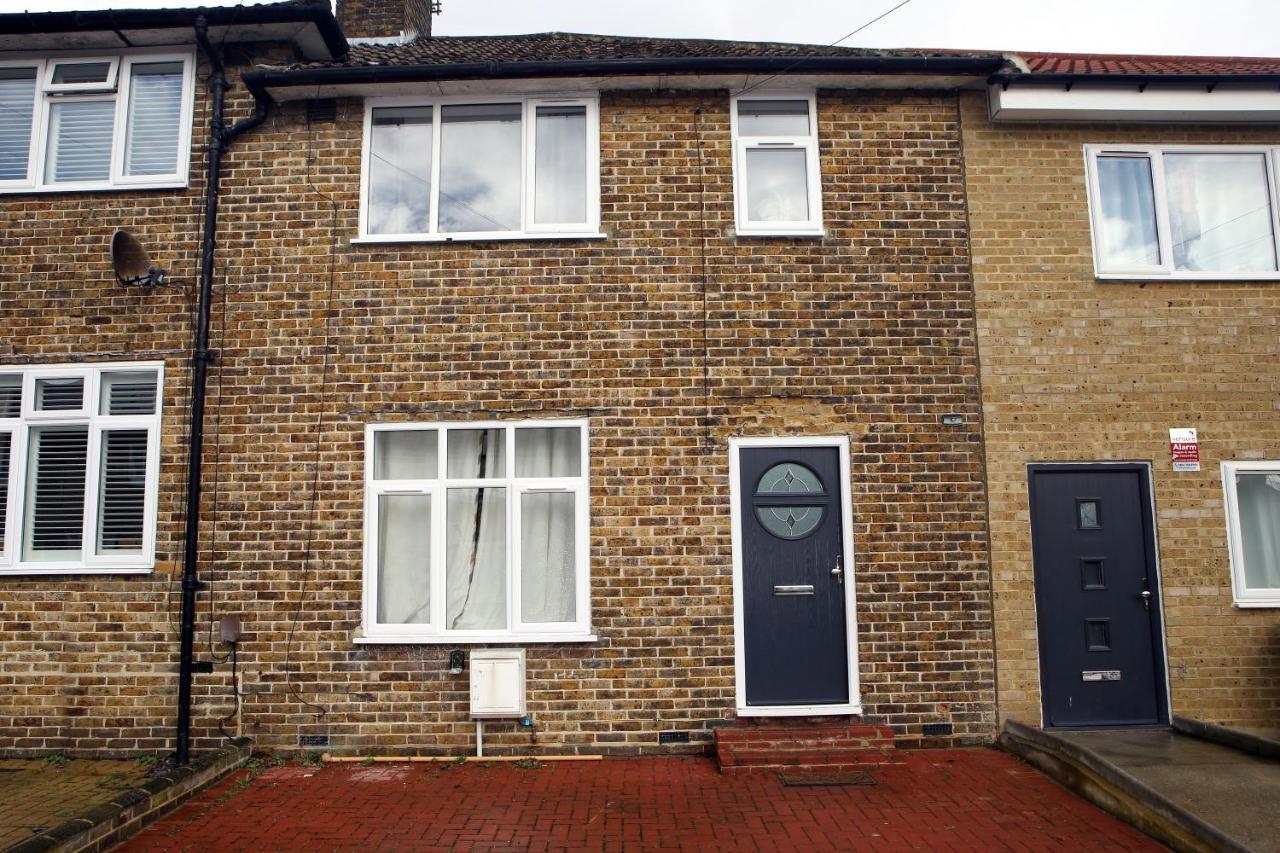 3-Bed House With Parking Near London O2 Διαμέρισμα Εξωτερικό φωτογραφία