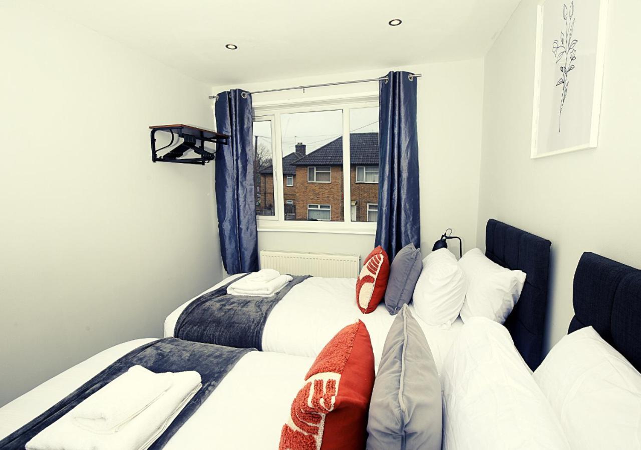 3-Bed House With Parking Near London O2 Διαμέρισμα Εξωτερικό φωτογραφία